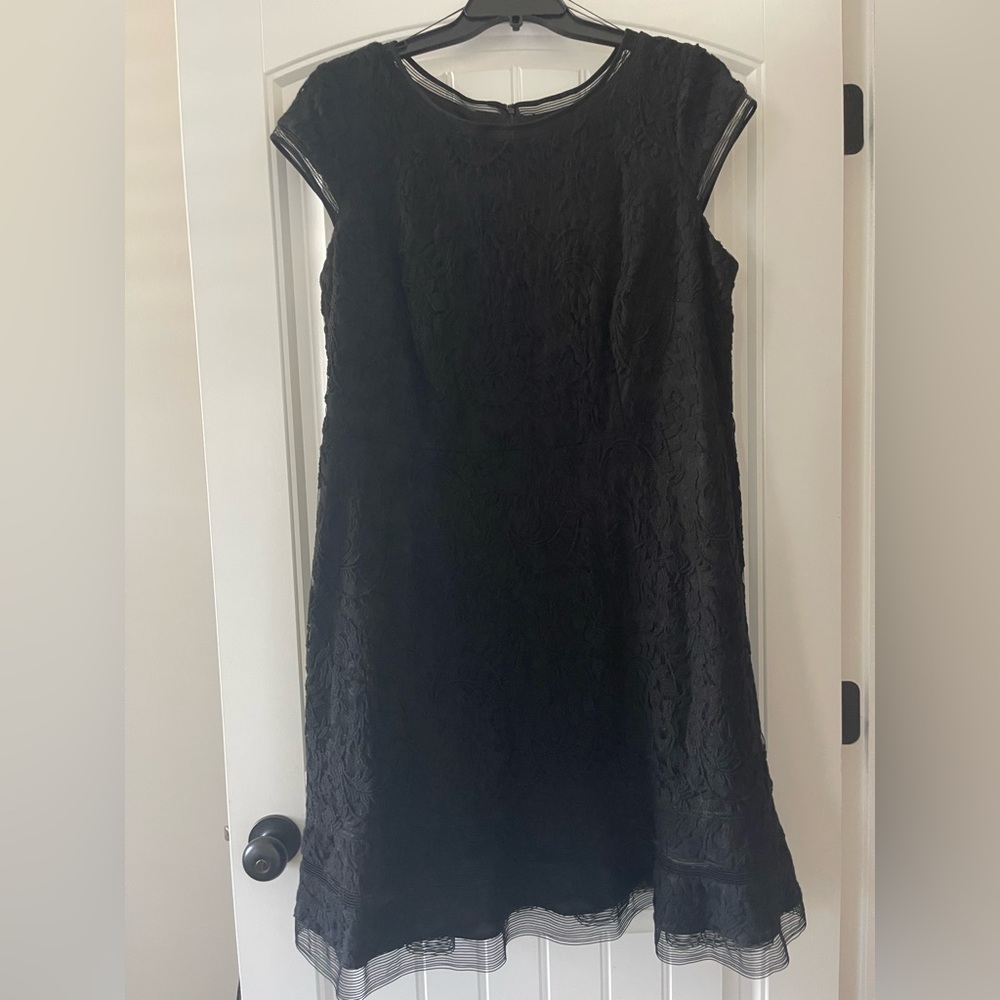Adrianna Papell Black Lace  Dress